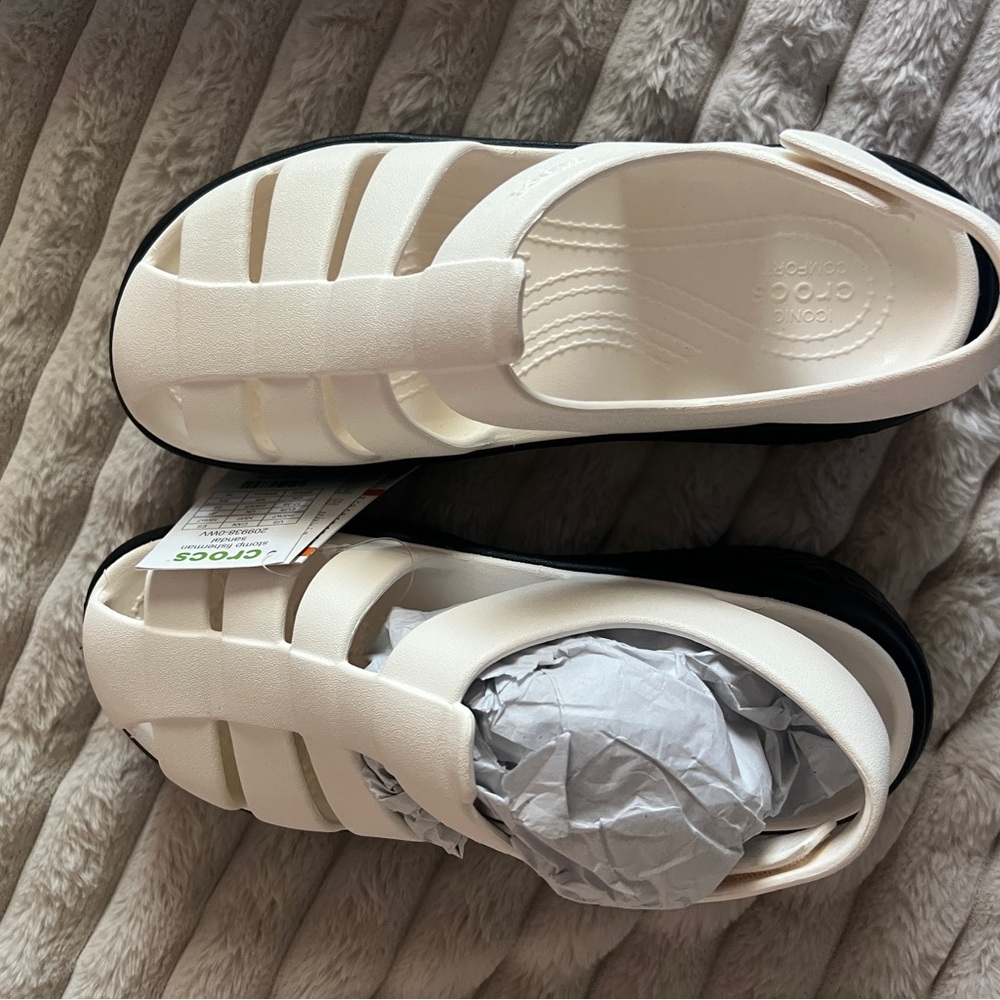 Platform sandals